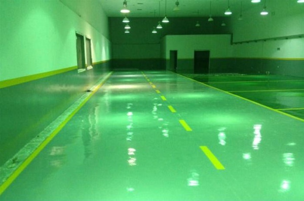 雨季環(huán)氧地坪漆施工應(yīng)考慮到哪些地方？
